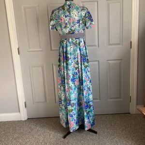 VINTAGE: BEAUTIFUL  FLOOR LENGTH DRESS